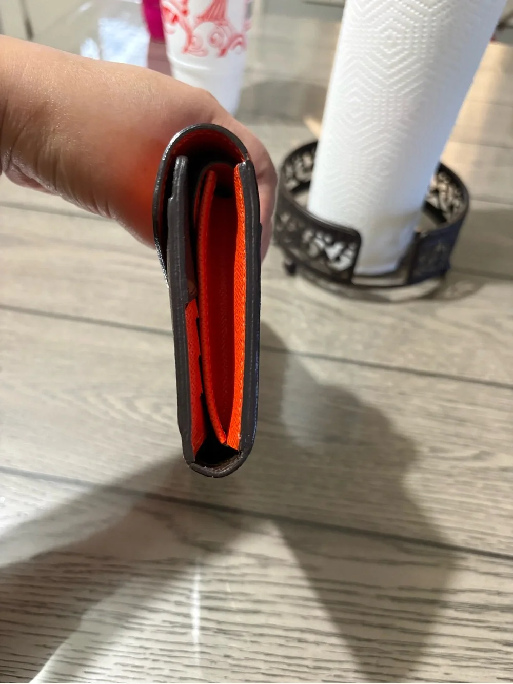 Louis Vuitton Wallet - Picture 4 of 11